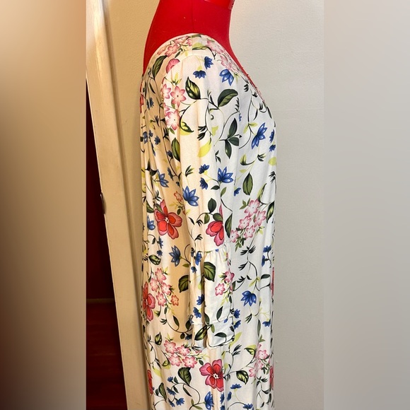 Gently Used Christy Dawn Rowe Dress, Cream Floral, Size Small - Picture 11 of 16